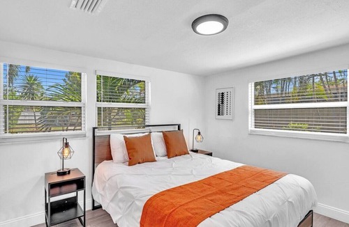 South Corals House | Cozy Oasis Pool Oakland Park