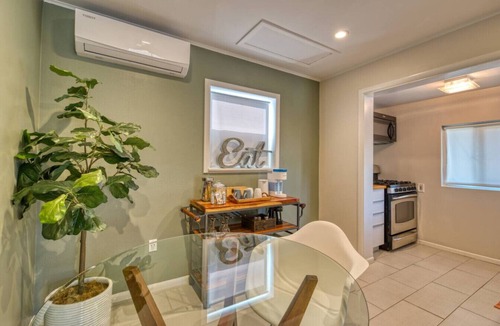 Monrovia House | Cozy & private home in a quality neighborhood