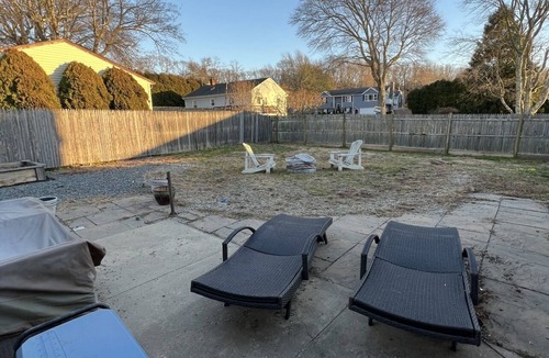 Bristol House | Cozy Quaint Ranch Home - Pet Friendly