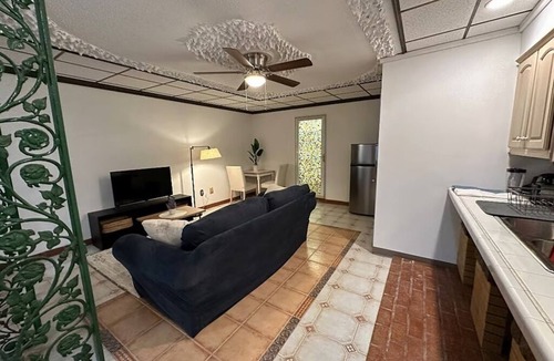 Wilmington Apartment | Cozy Quiet Apartments, Perfect for Travelling Pros