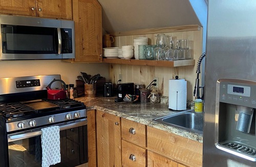 Columbia Falls Apartment | Cozy Ranch Setting Apartment Only 20 Minutes to Glacier National Park