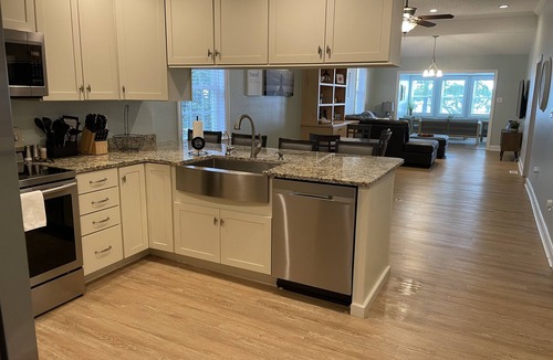 Bridgeton Cottage | Cozy riverfront cottage with an amazing view, minutes from downtown New Bern.