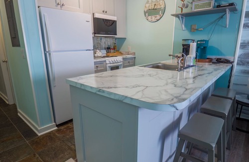 Edray Condo | Cozy Ski Condo in a Winter wonderland at Snowshoe, West Virginia