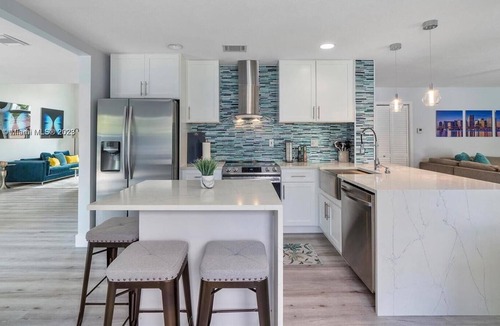 Richmond West House | Cozy, spacious and peaceful 4-bedroom, the perfect place to unwind and relax