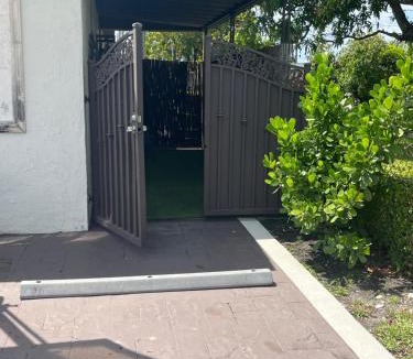 Miami Springs House | cozy studio apartment with private entrance and patio