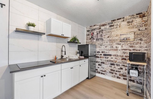 Lake Ridge Apartment | Cozy studio in awesome Fort Lauderdale with WiFi and parking
