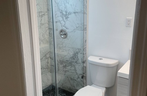 Wynwood Art District Apartment | Cozy Studio in Wynwood with private entrance & private bathroom