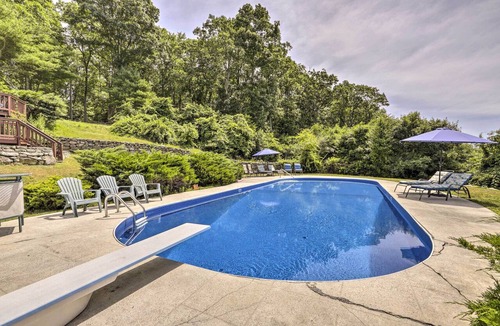Montville Apartment | Cozy Studio: Indoor Hot Tub & Inground Pool Access