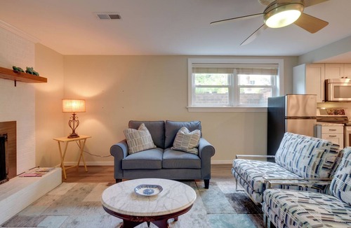 Mechanicsville Apartment | Cozy Suite for Couples and Travel Nurses