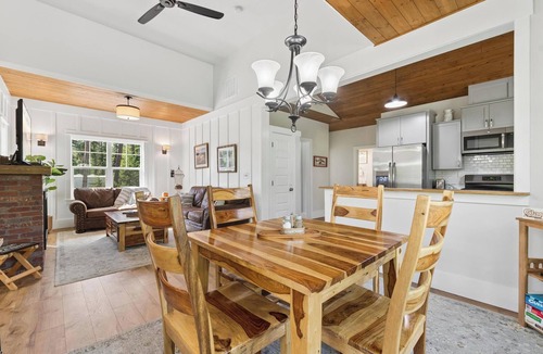 Martin City House | Cozy, Super Clean Farm Cottage w/Hot Tub – 10 Min to Glacier National Park