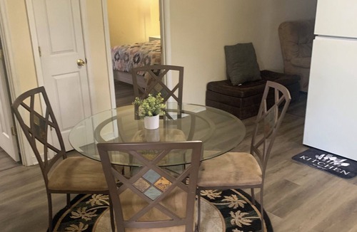 Ettrick House | Cozy three bedroom fully furnish house