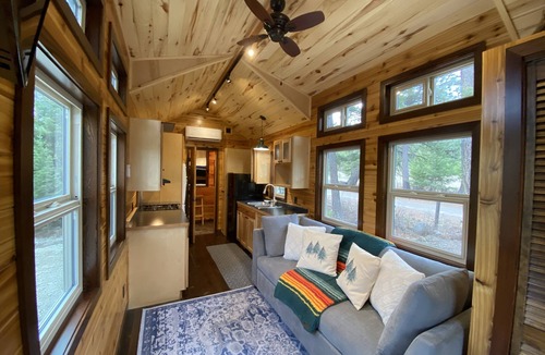 Lakeside House | Cozy Tiny Home near Flathead Lake #NoBadDaysLakeside