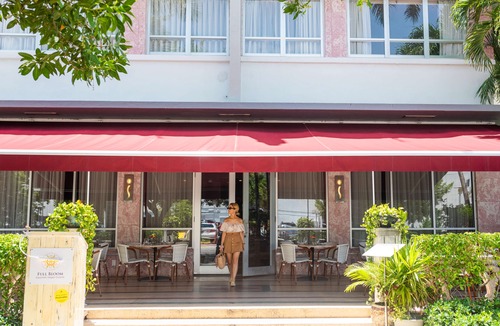 City Center Hotel | Crest Hotel Suites
