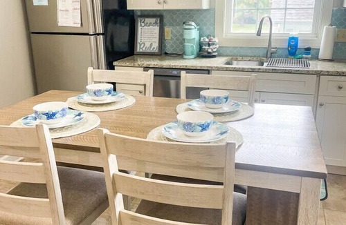 Lewes House | Crow’s Nest 1 BR Lewes Guest Apt – Bike to Beach