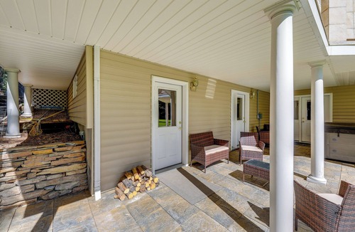 Libby Apartment | 'Crystal Lake Retreat' Studio ~ 5 Mi to State Park