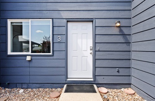 Columbia Falls Villa | Cute Condo Minutes from Downtown Columbia Falls