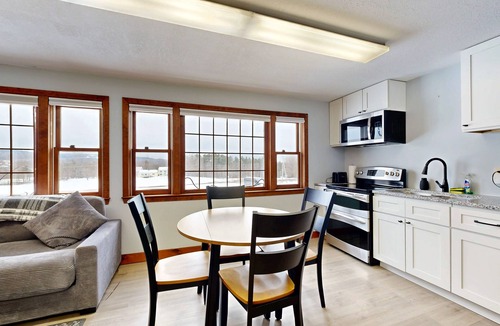Pittsfield Apartment | Cute studio convenient to town, lakes and mountains with partial AC