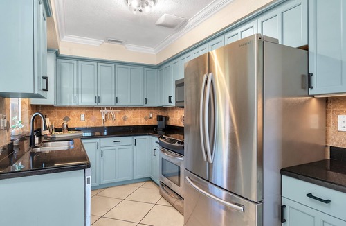 Terra Mar Island Estates House | Cute Tropical Hideaway - Walk to Beach! Terra Mar Island, Seaward Shore.
