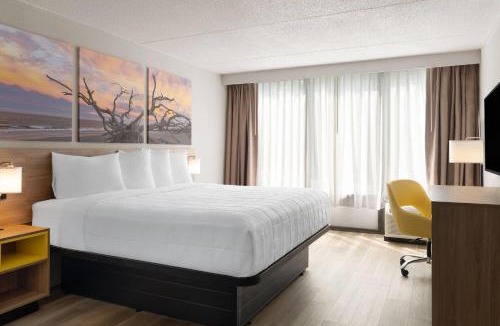 Williamsburg Hotel | Days Hotel by Wyndham Williamsburg I-64