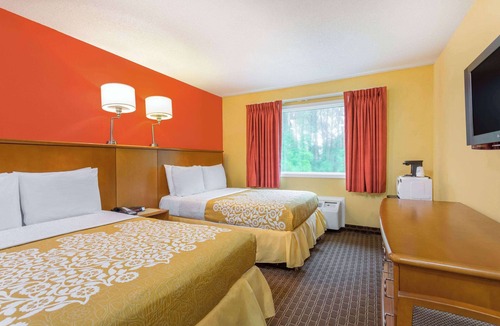 Chincoteague Hotel | Days Inn by Wyndham Chincoteague Island
