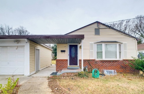 Wheaton-Glenmont House | DC Area Home ~ 1 Mi to Metro: WFH Friendly!