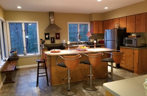 Weems Cabin | Deep water dock on the beautiful Corrotoman River.3BRs, Den w Sofa Bed
