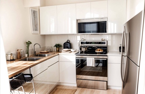 Ghent Apartment | Delightful 3-bedroom 2bath apartment Norfolk