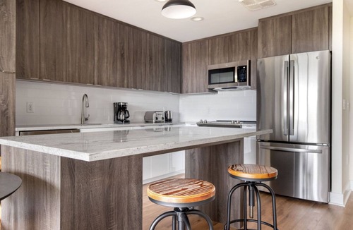 Pentagon City Apartment | Delightful Pentagon City 1BR w/Pool & Gym, nr Downtown, by Blueground