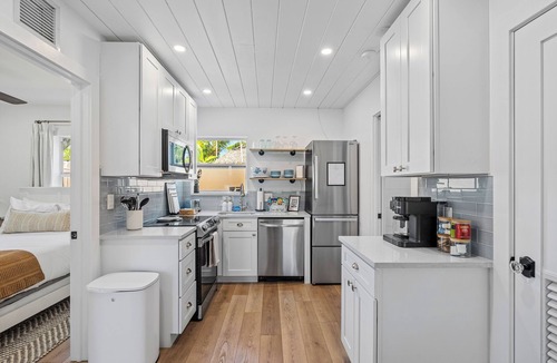 Delray Beach House | Delray Beach 3BR Pool Cottage Jul/Aug Deal