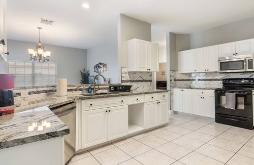 Delray Beach House | Delray Castle-Minutes to the beach and Atlantic Ave