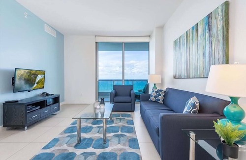 North Beach Apartment | Deluxe Ocean Front 1BR | Beach Access | Breathtaking Ocean Views