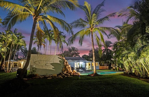Oakland Park House | Deluxe Waterfront Estate w/ Pool (Suites A & B)
