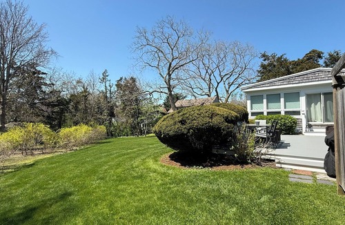 Dennis House | Dennis - Walk to 2 Beaches - NEW LISTING - CCP 150