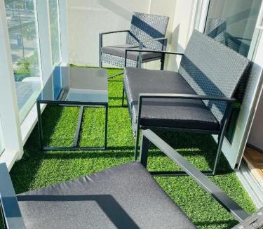 Sunny Isles Beach Apartment | Departamento sobre la Playa con vista a la Collins Ave