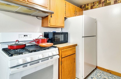 Depew House | DePew Vacation Rental ~ 10 Mi to Buffalo!