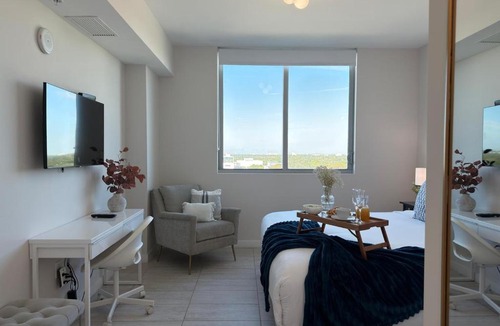 Northeast Miami Apartment | Desing district, great apartment