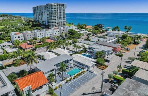 North Beach Apartment | Desoto Beach Retreat with Heated Pool - By Atlantikos