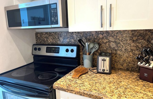 Bermuda Riviera Condo | Direct Ocean View Condo