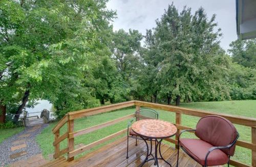Colonial Beach Apartment | Dock Access: Waterfront Studio in Colonial Beach!