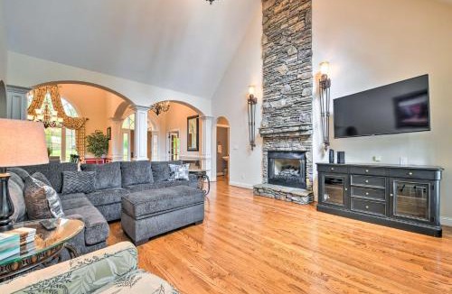 Mount Gilead Villa | Dock & Fire Pit: Mt Gilead Villa on Lake Tillery