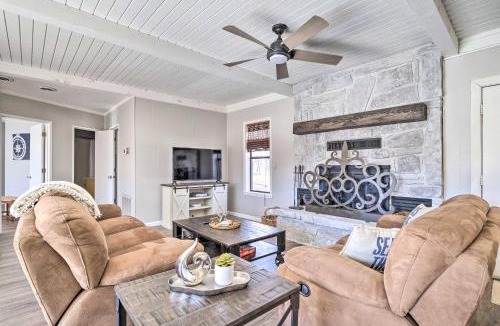 Afton House | Dock + Lake Access! Updated Cottage in Afton