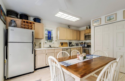 Bethany Beach Cottage | Dog-Friendly Bahamas Cottage Near Beach & Trails – Family Fun Awaits!