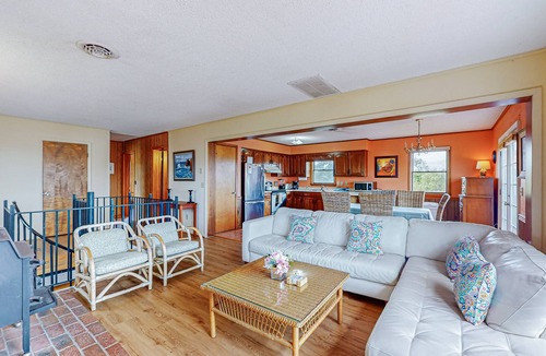 Fenwick Island House | Dog-friendly Fenwick Island home with beach access – walk to shops