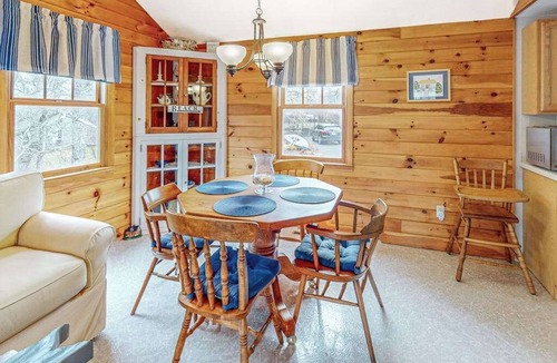South Chatham House | Dog-Friendly Home w/Yard, Deck, Free WiFi, New Gas Grill - Walk to the Beach