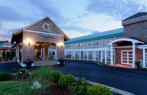 Hyannis Hotel | Doubletree by Hilton Cape Cod - Hyannis