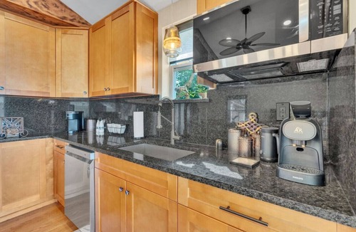 Barstow House | Downs By The River W/beautiful views of Sunset!