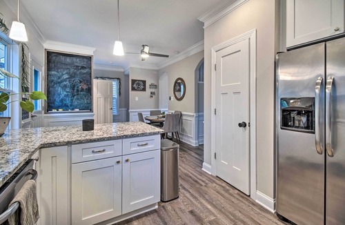 Old Town Fredericksburg House | Downtown Fredericksburg Home w/Large Patio!