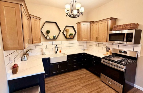 Marietta Apartment | Downtown Marietta Retreat