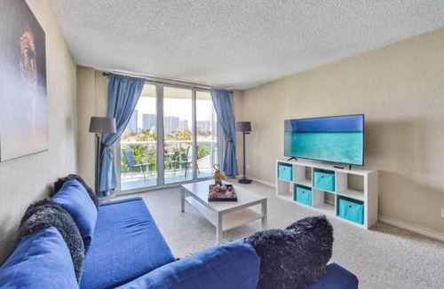Sunny Isles Beach Apartment | Dream Beach Room Free Parking - 02227