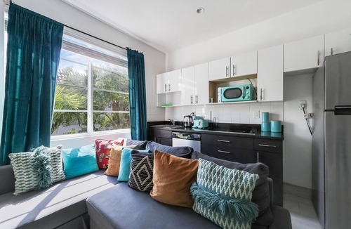 South Beach Hotel | Drexel Apts by At Mine Hospitality
